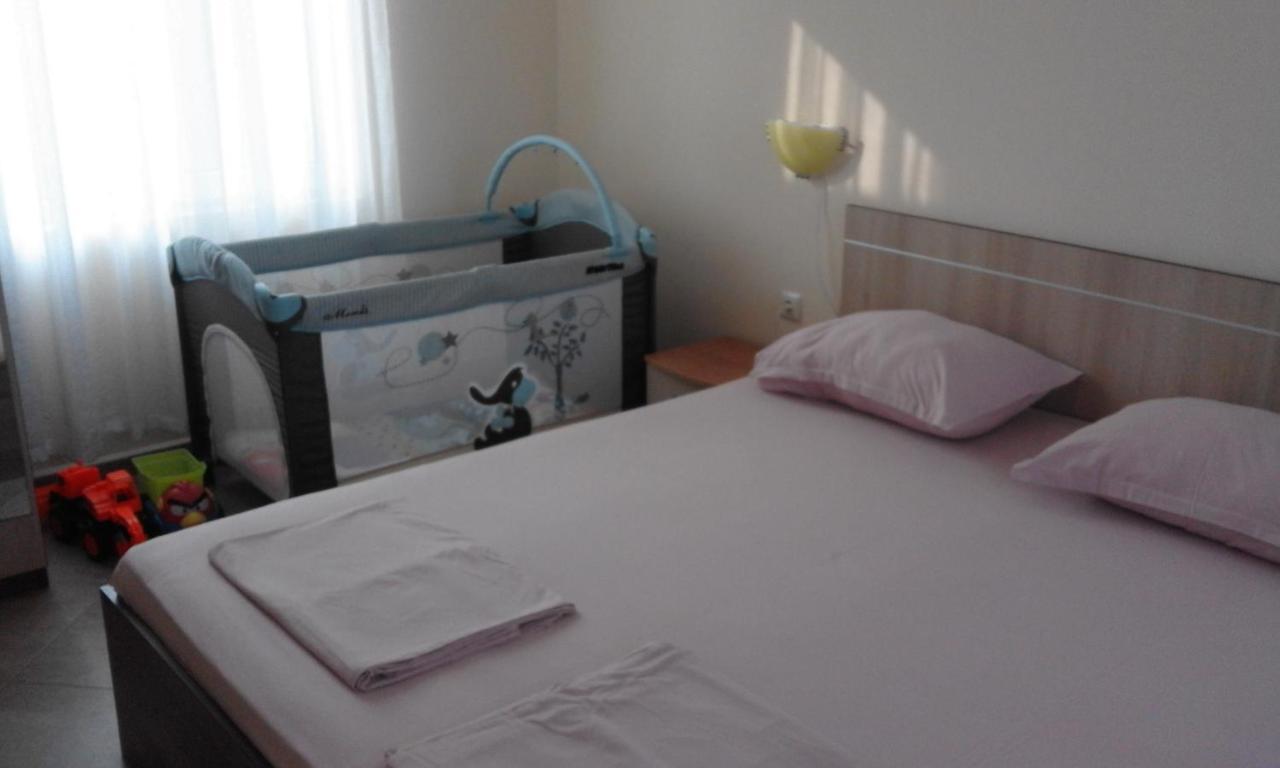 Apartments Sea Sounds Pomorie Exterior photo