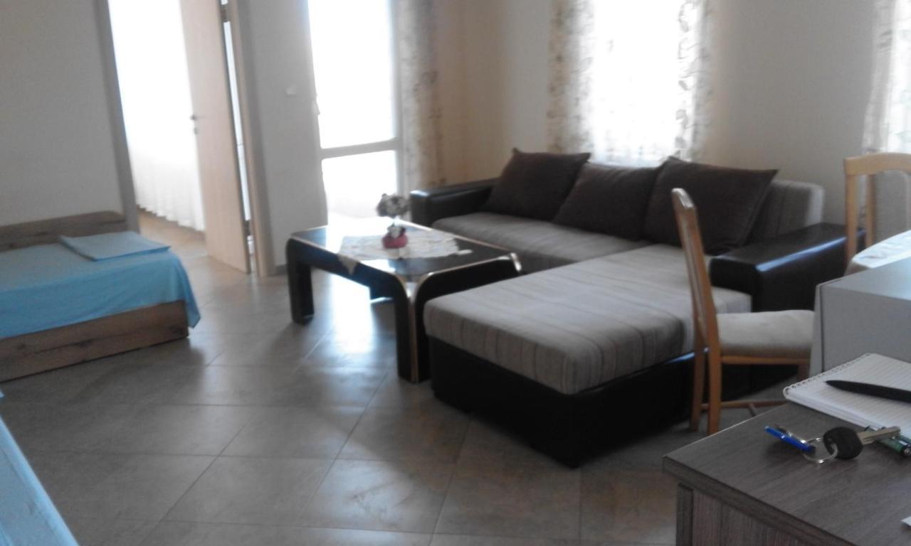 Apartments Sea Sounds Pomorie Exterior photo